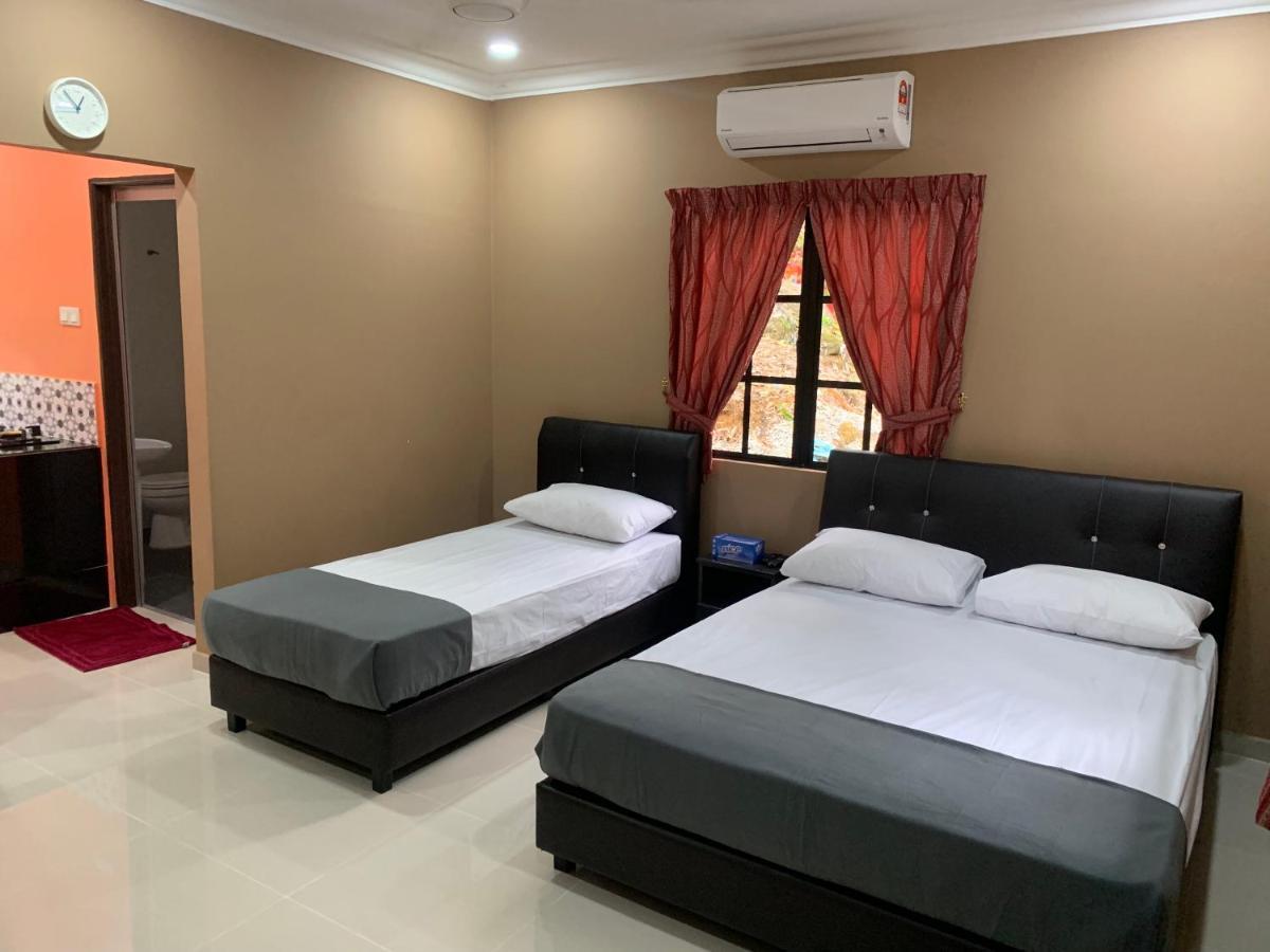 Chalet Latip D'Ayer Itam Hotel Kampong Ayer Hitam  Esterno foto